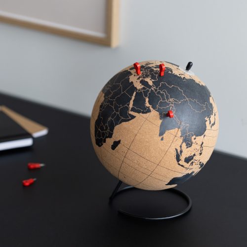 Glob pamantesc din pluta Navaris, 20 cm, suport metalic, rotire 360, negru, pluta/metal