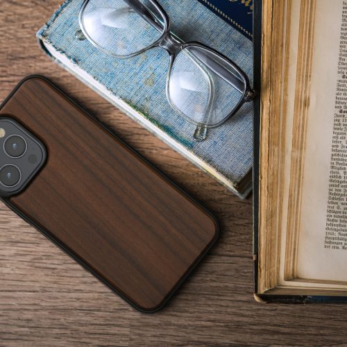 Kwmobile калъф за Apple iPhone 16 Pro Max, кафяв, дърво/силикон, KWM000022UR001C