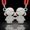 Сребърна висулка с шнур модел Girls sisters