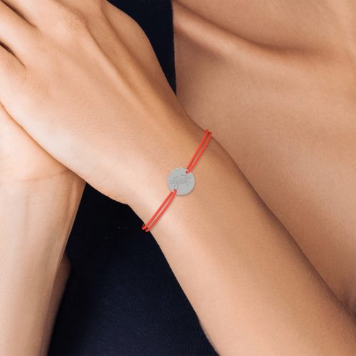 Сребърна гривна с червена корда Рак модел